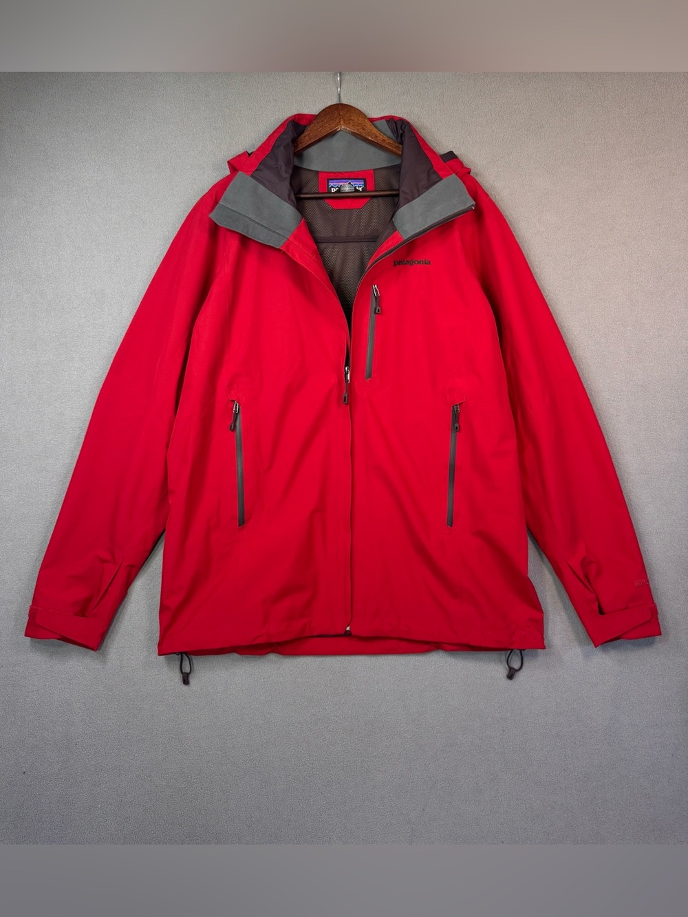 Patagonia Piolet GORE-Tex Gorpcore Men’s Alpine Jacket in French Red, Large - Picture 4 of 16